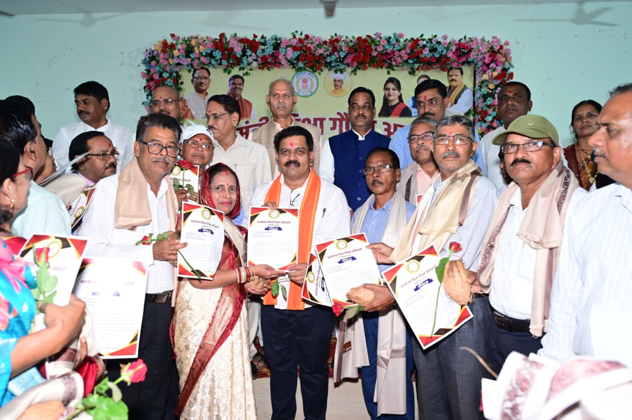 शिक्षकों का समाज में स्थान सदैव आदरणीय एवं अग्रणी-उप मुख्यमंत्री एवं कवर्धा विधायक विजय शर्मा