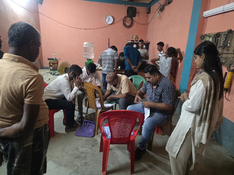 बांग्लादेशी नागरिकों की पहचान के लिए दुर्ग पुलिस का बड़ा अभियान, 32 हजार लोगों का डेटा खंगाला, 250 से अधिक संदिग्ध जांच के दायरे में बांग्लादेशी नागरिकों की पहचान के लिए दुर्ग पुलिस का बड़ा अभियान, 32 हजार लोगों का डेटा खंगाला, 250 से अधिक संदिग्ध जांच के दायरे में